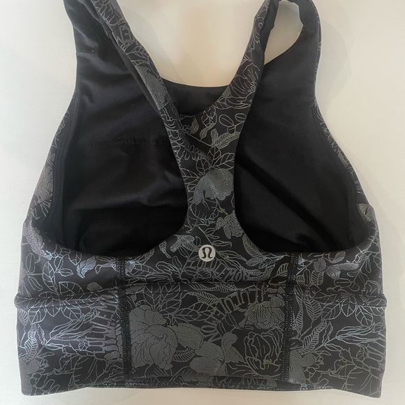 Lululemon Wunder Train Longline Bra | Size 2 - Picture 2 of 5